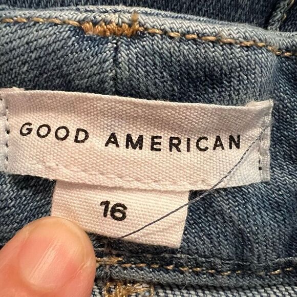 Good American Good Legs Zip Fly Crop Jeans Size 16 - Picture 3 of 5